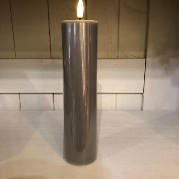 Stumpenkerze grau, Real Flame, LED, Ø 5 cm, H 20 cm von Deluxe Homeart
